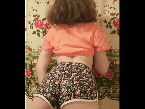 ❤️ Babe żagħżugħa sexy tqaxxir ix-xorts tagħha fuq il-kamera ❤❌ Video anali fil-porn mt.pornfuror.ru
